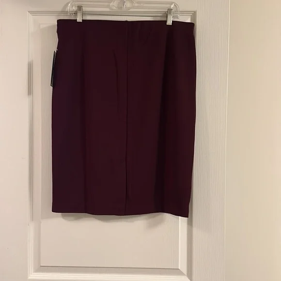 Purple mini skirt, L - Picture 2 of 9